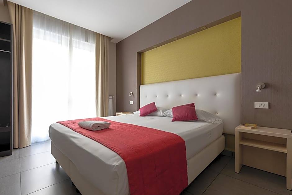 Napolit'amo Hotel Medina