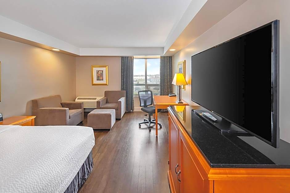 Grand Hotel & Conference Centre Calgary Airport, an Ascend Collection Hotel