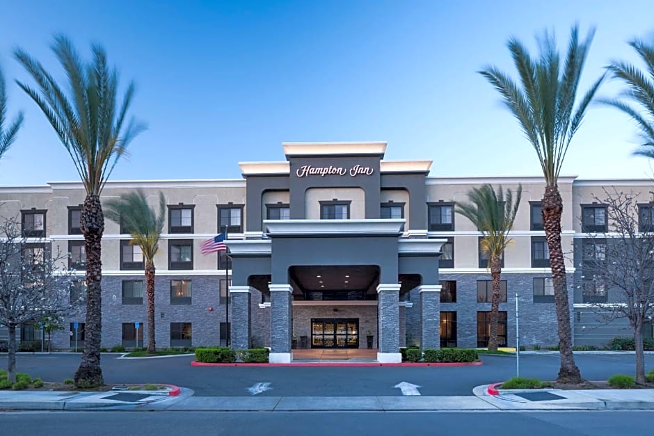 Hampton Inn By Hilton Los Angeles-Orange County-Cypress, Ca