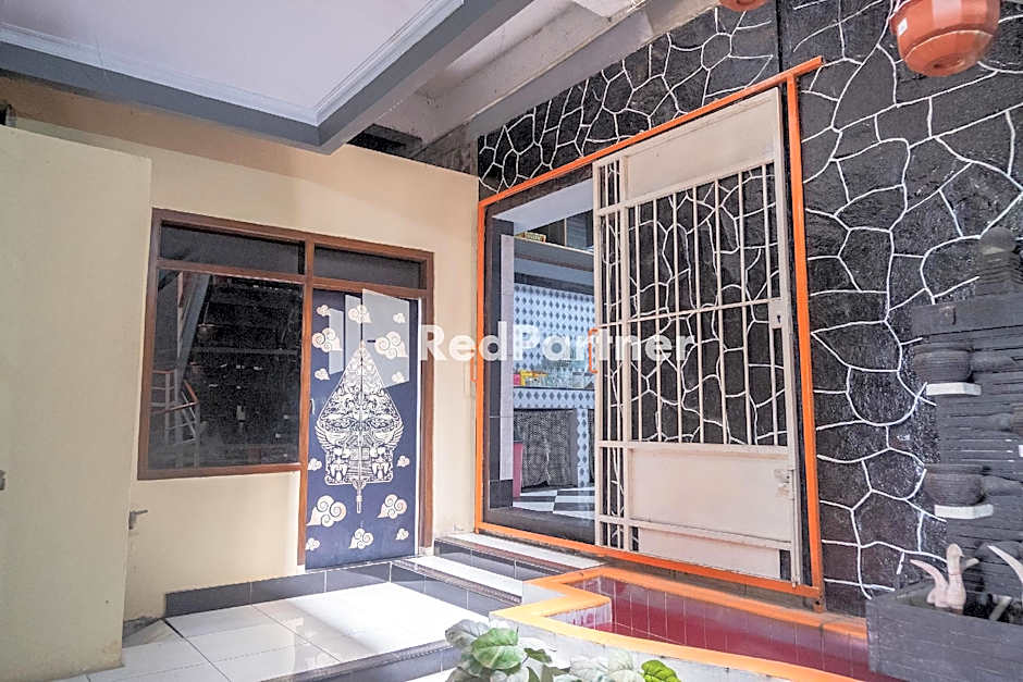 Athaya Hotel Syariah near UGM Yogyakarta Mitra RedDoorz – Yogyakarta, MN