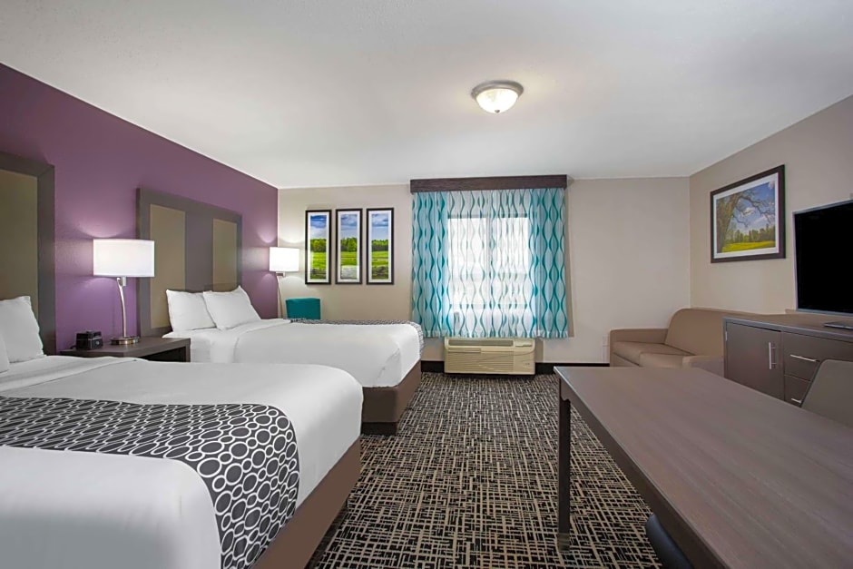 La Quinta Inn & Suites by Wyndham Roanoke Salem