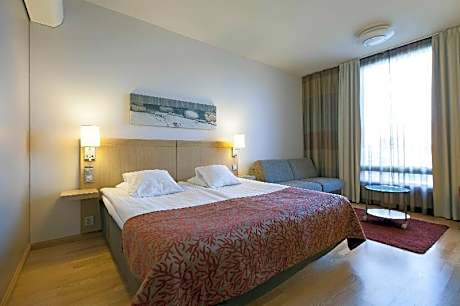 Standard Family Room 2 adults + 2 children