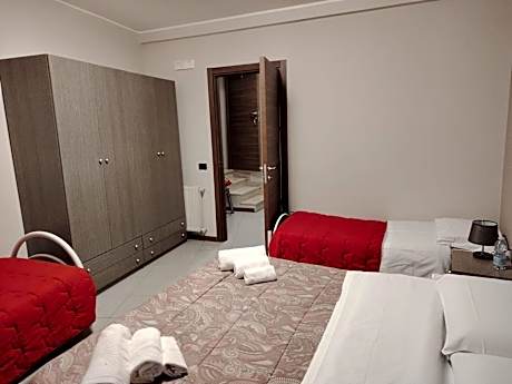 Large Double or Twin Room