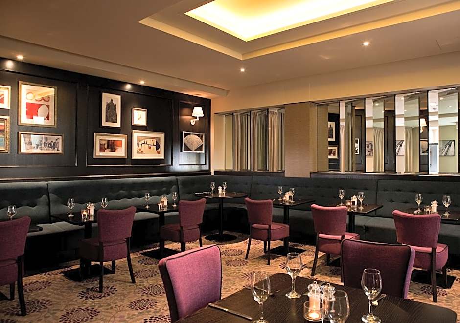 Leonardo Hotel Dublin Christchurch - Formerly Jurys Inn