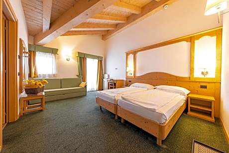 Quadruple Room with Spa Access