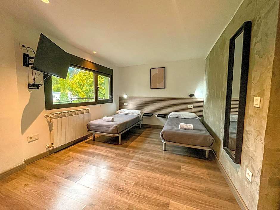 SOLOPUENT Hotel Rural