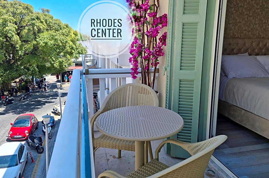 Golden City Center Suites