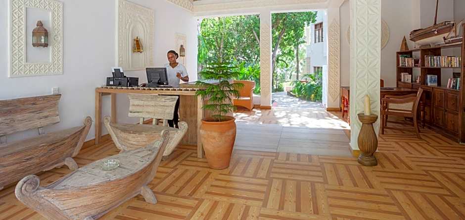 Blue Marlin Beach Hotel