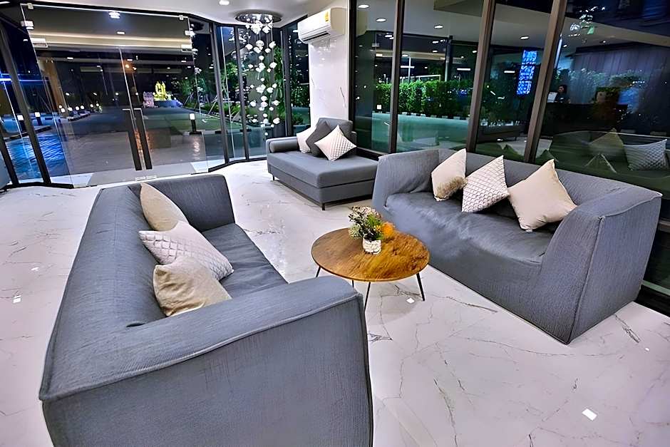 The 28th Hotel
