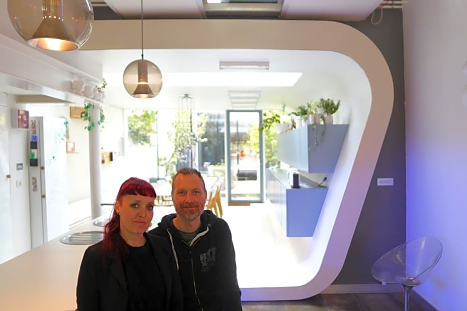 PLANT BASED b&b central Bruges
