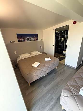 Fasthotel Roissy - Saint-Witz