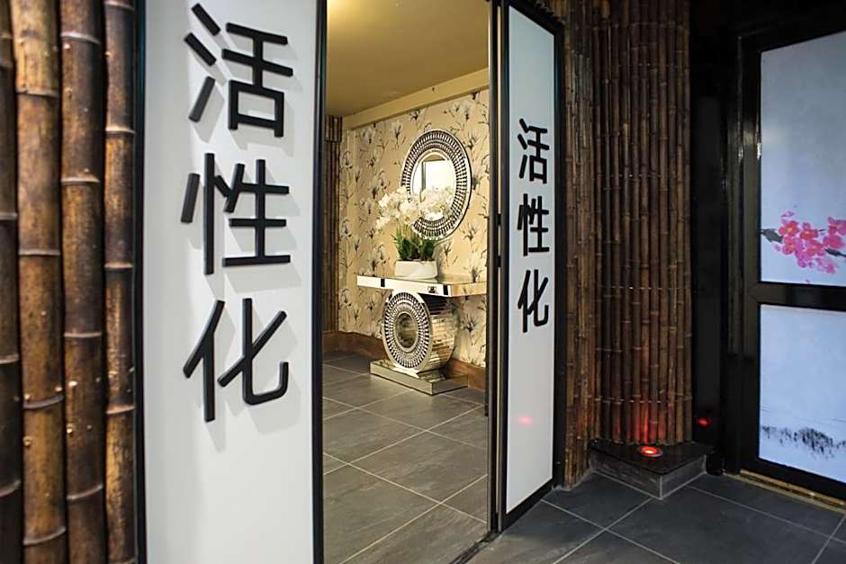 Holyrood Hotel - Leisure Centre & The Spa at Orchids