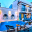 Alacati Asmali Konak Hotel