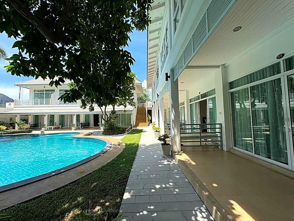 Baan Jeen Hotel Samroiyod Beach