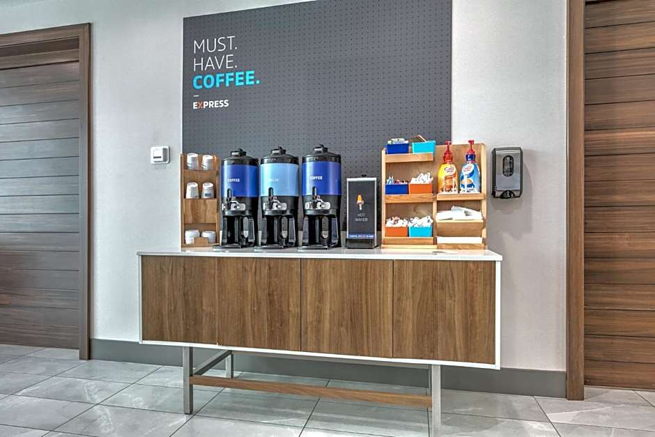 Holiday Inn Express & Suites - Dallas Plano North By IHG