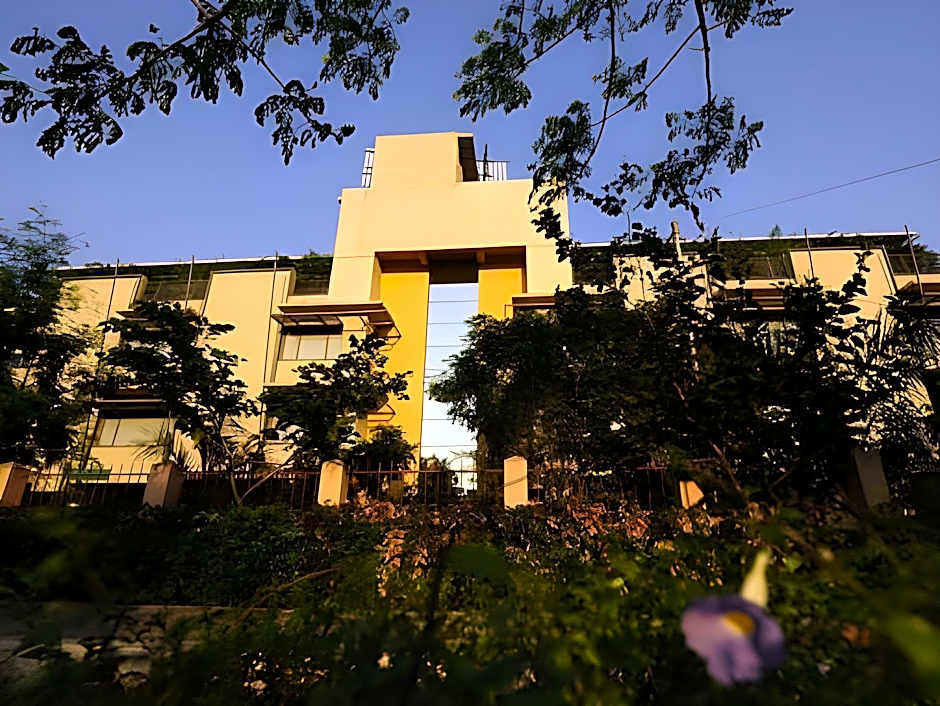 Hotel Dhans – Chennai, IL