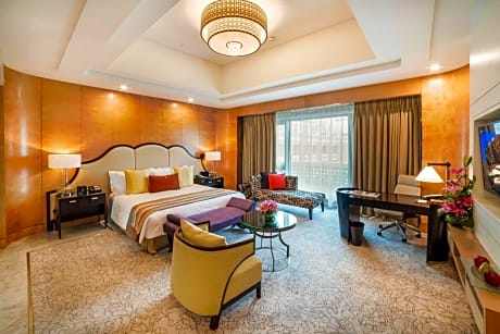 ITC One, Larger Guest room, 1 King or 2 Twin/Single Bed(s)