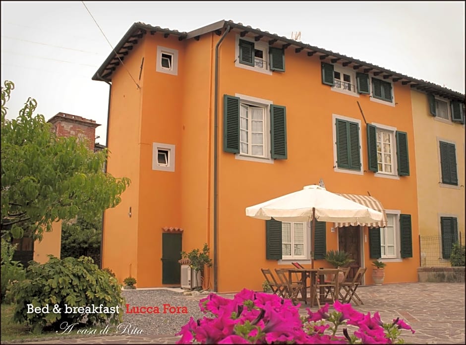 Bed & Breakfast Lucca Fora