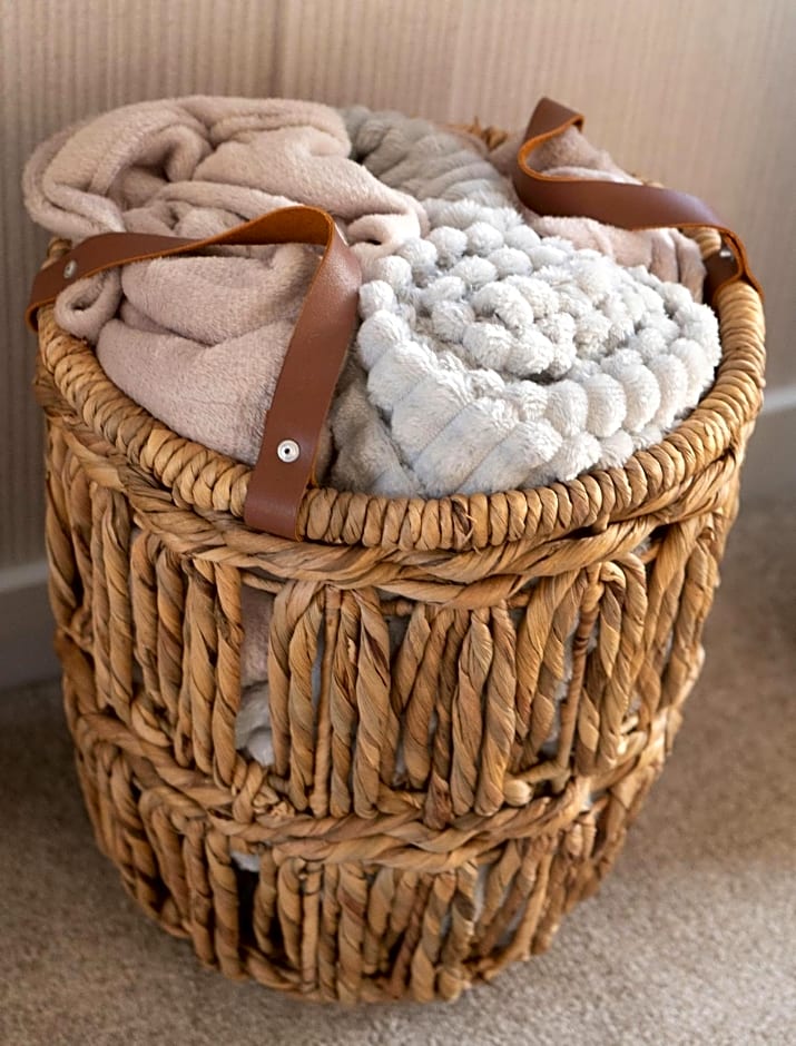 Hollicarrs - Bluebell Lodge