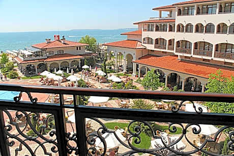 Double or Twin Room with Sea View - Free Beach Access