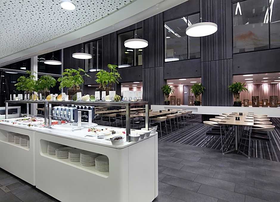 Crowne Plaza Copenhagen Towers By IHG