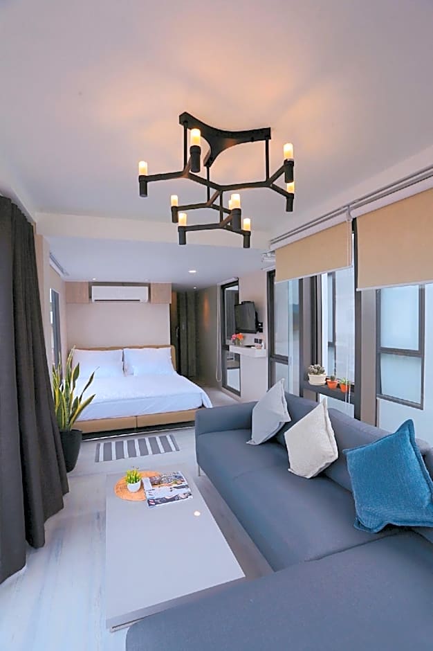 The River House Chiangkhan Hotel