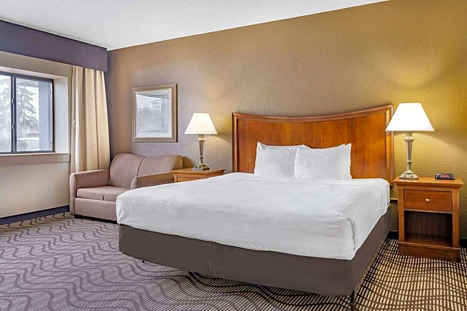 La Quinta Inn & Suites by Wyndham Minneapolis-Minnetonka