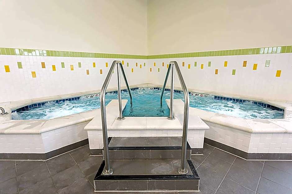 Fairfield Inn & Suites by Marriott Jamestown