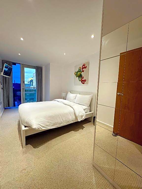 Canary Wharf - Luxury Apartments