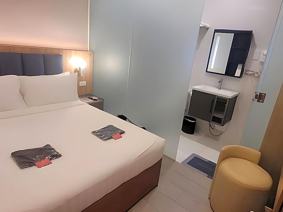 Coast Wise Hotel Dumaguete