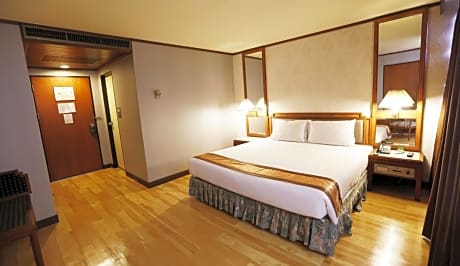 Premier Double or Twin Room