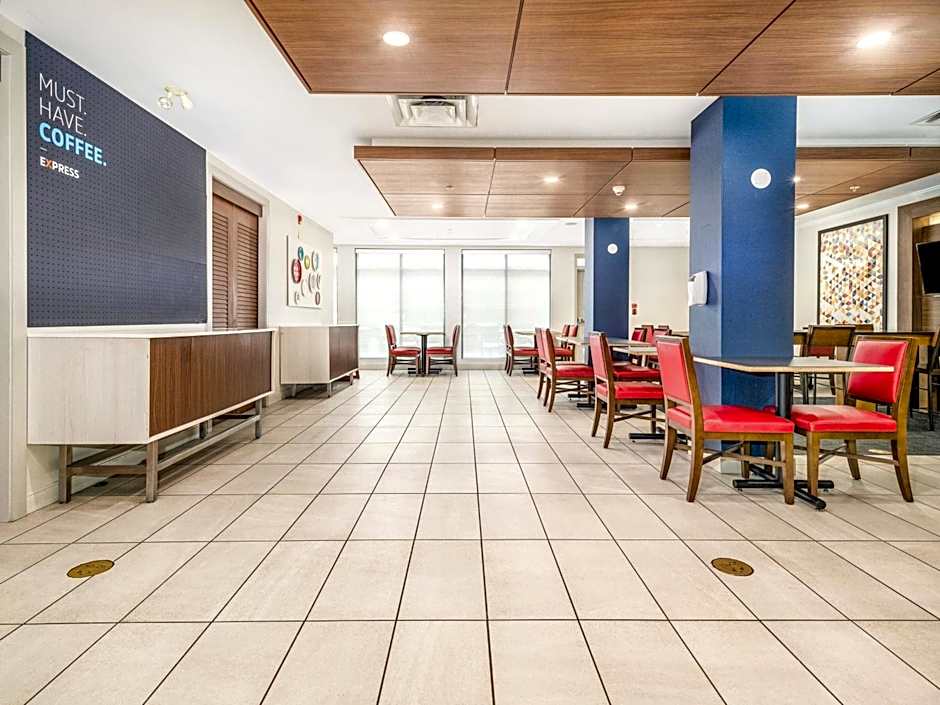 Holiday Inn Express Hotel & Suites Medicine Hat Transcanada Hwy 1 By IHG