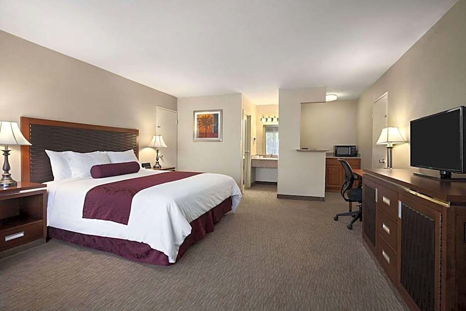 Ramada by Wyndham Sunnyvale/Silicon Valley