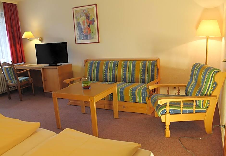 Action Forest Hotel - Kletterwald - Lasertag - nähe Badeparadies