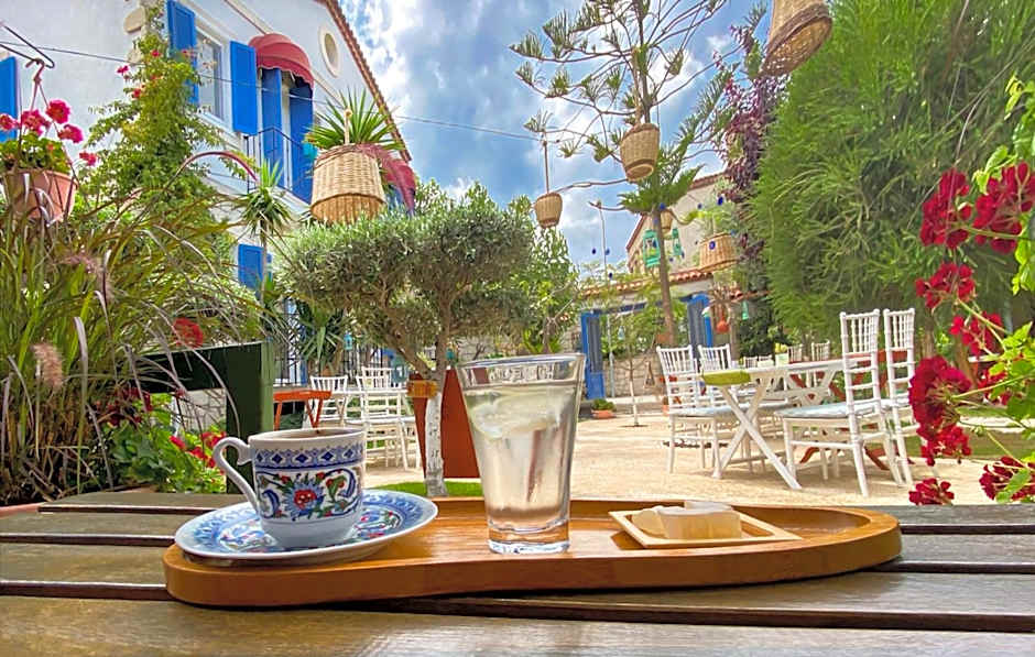 Alacati Kayezta Hotel