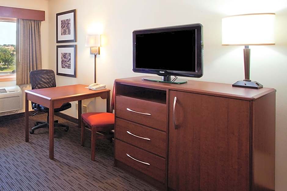 AmericInn by Wyndham Green Bay West