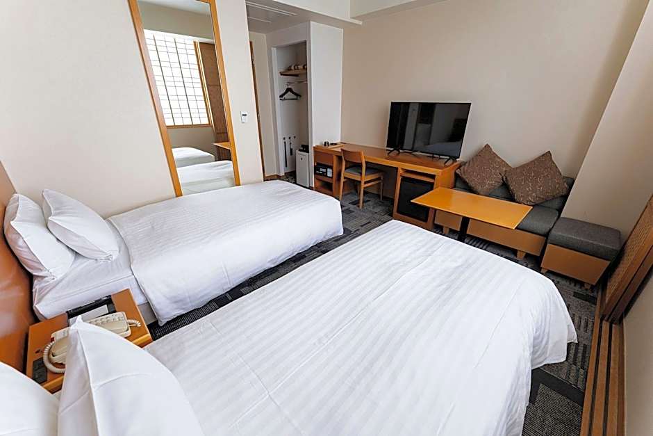 Nara Plaza Hotel