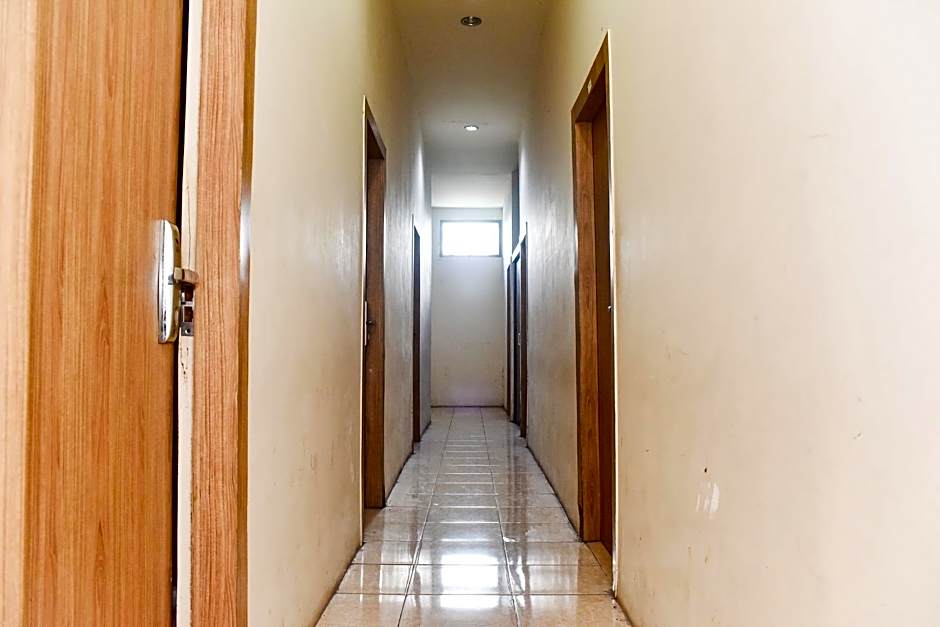 RedDoorz near Universitas Muhammadiyah Makassar