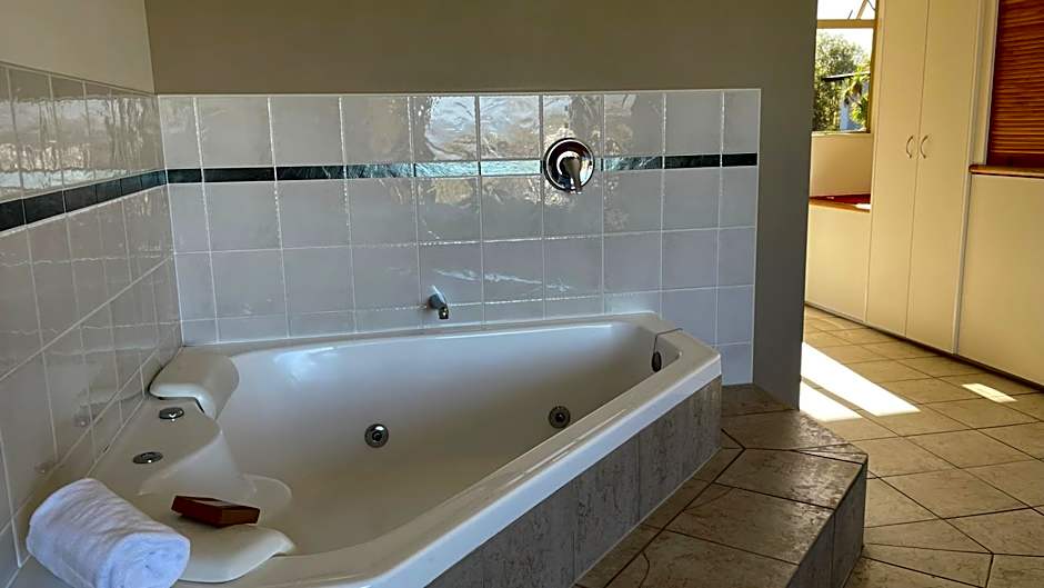 Chantillys Motor Lodge