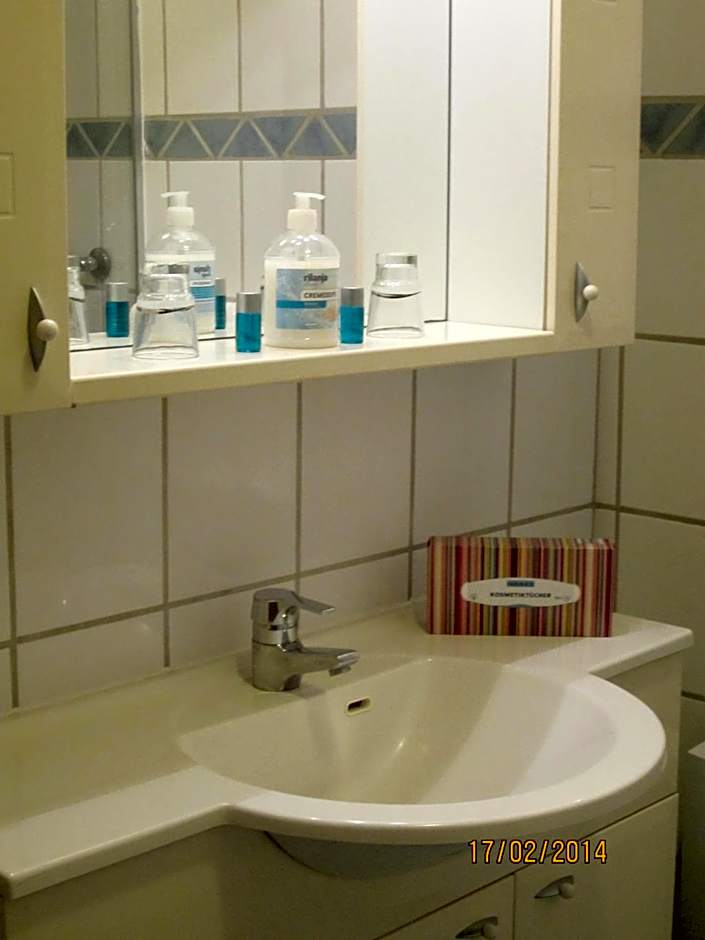 Arador-City Hotel