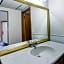 Knights Inn Mackinaw City