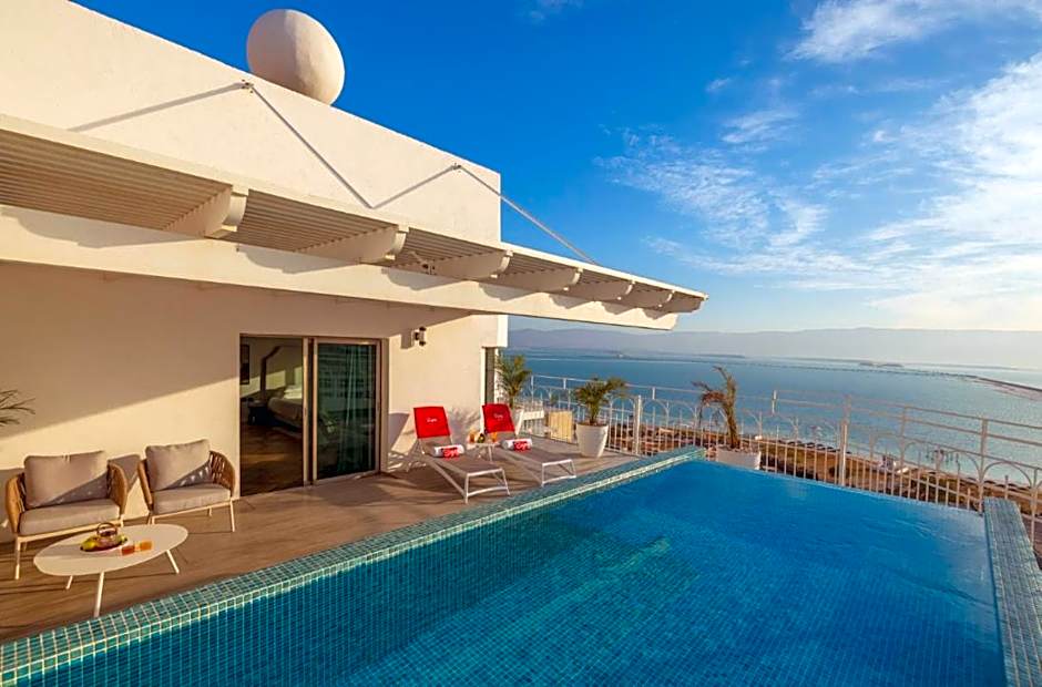 Daniel Dead Sea Hotel