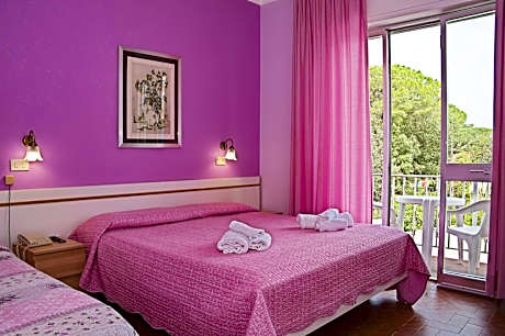Triple Room with Balcony