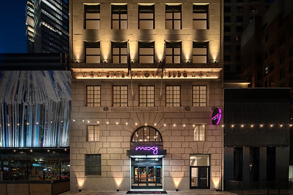 Moxy Houston Downtown