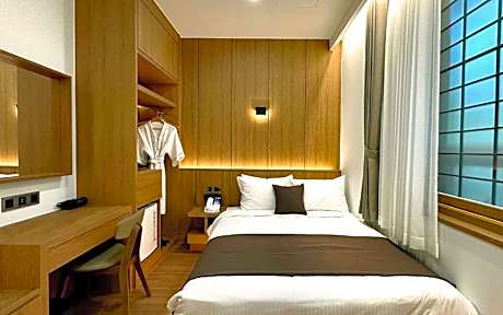 Ondol Room