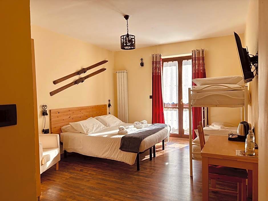 Hotel Piccolo Chalet