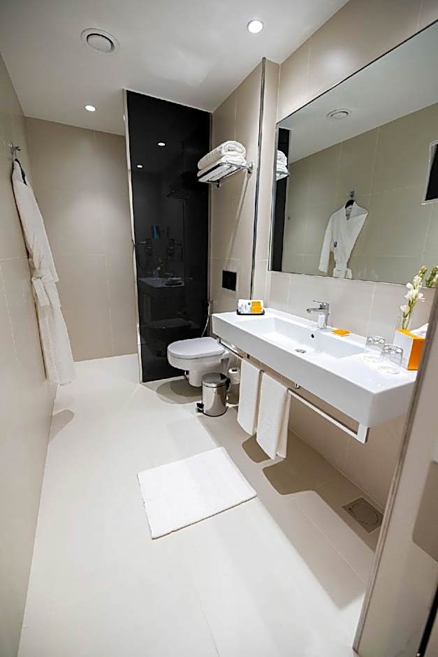 Centro Mada Amman by Rotana