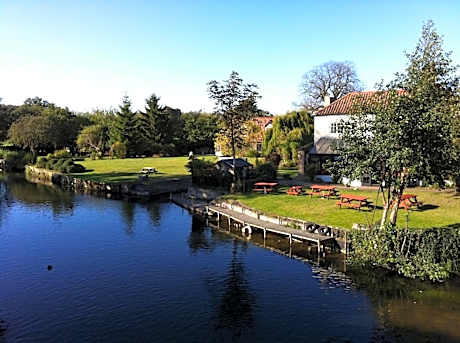 Bridge Hotel Brandon