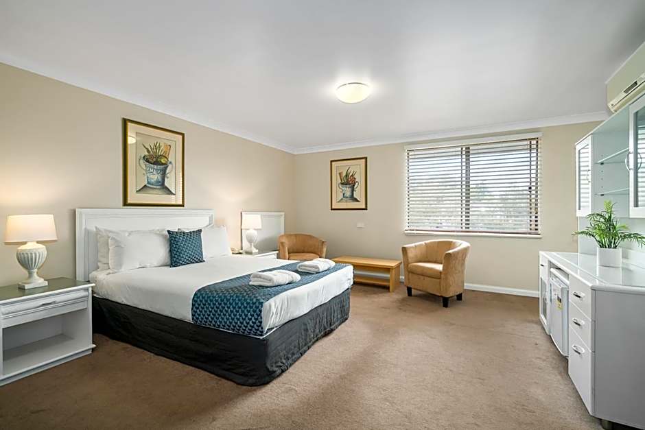 Garden City Motor Inn