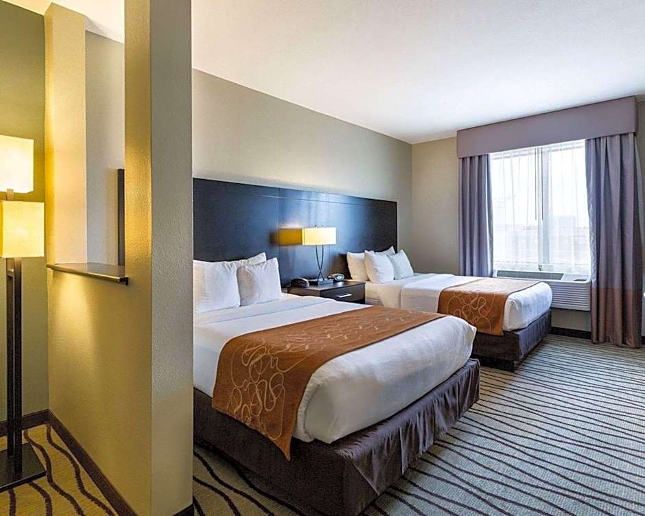 Comfort Suites near Westchase on Beltway 8